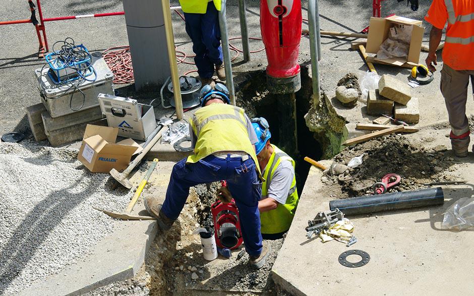 comment déboucher canalisation wc Cachan